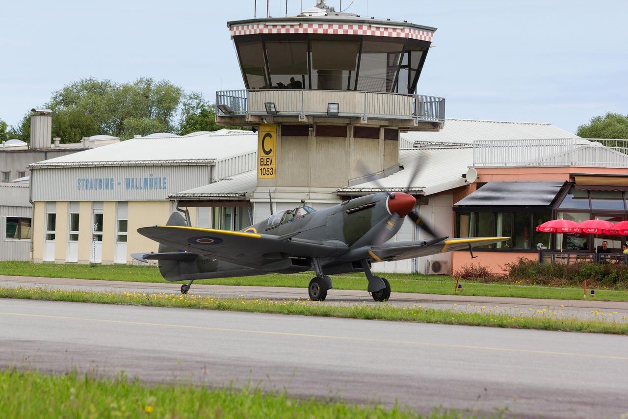 Flugplatzrestaurant Wallmuhle Hotel Atting Zewnętrze zdjęcie