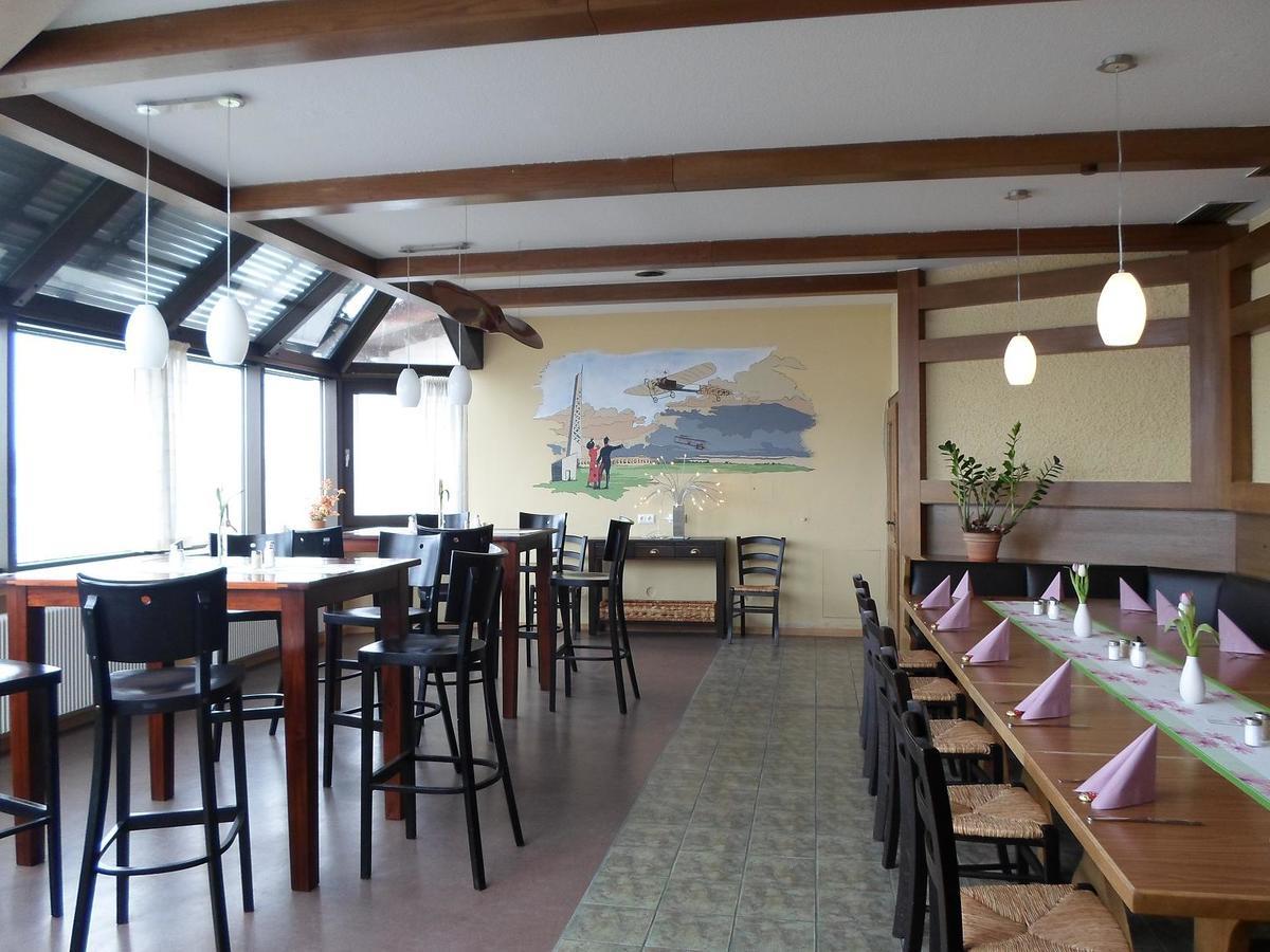 Flugplatzrestaurant Wallmuhle Hotel Atting Zewnętrze zdjęcie